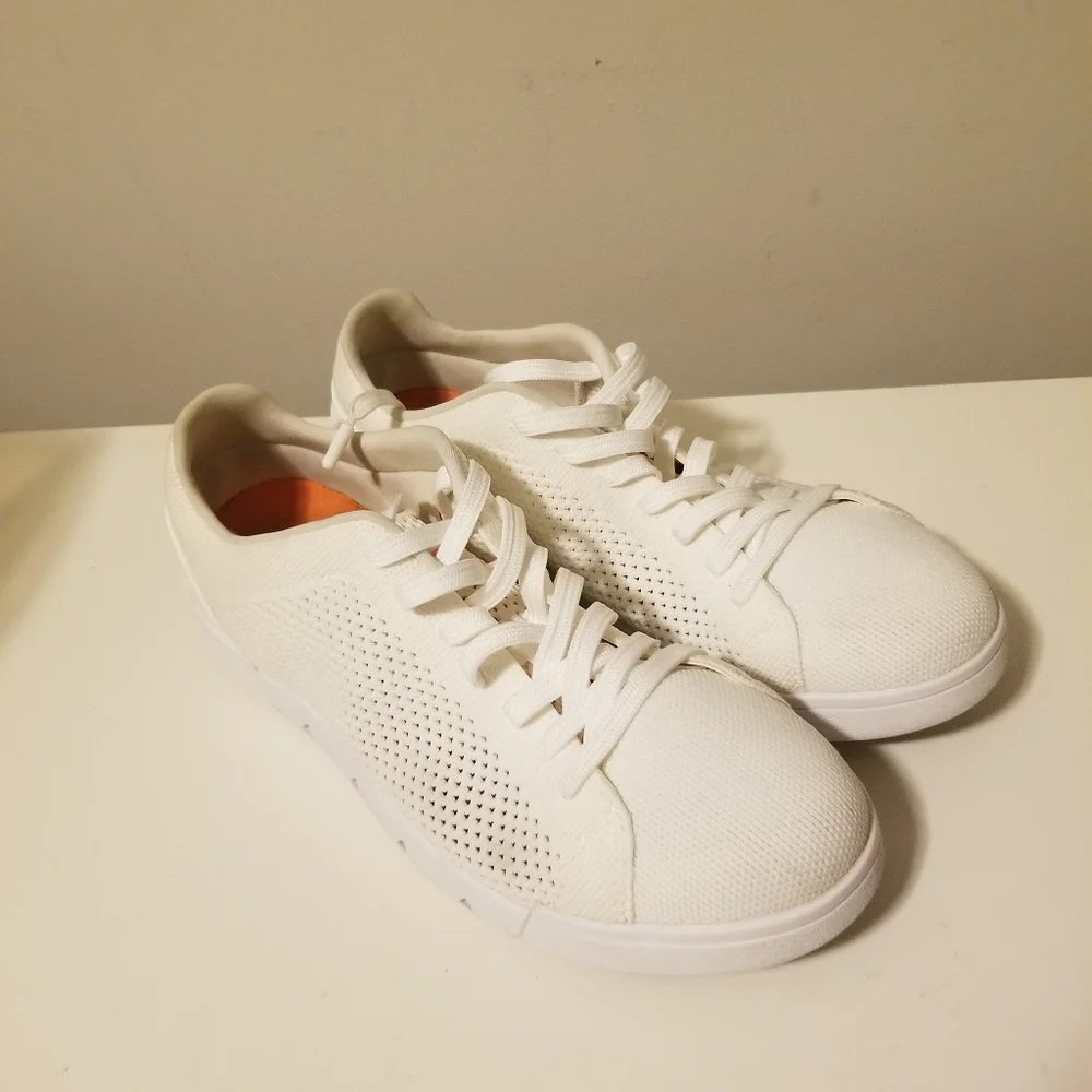 SWIMS Mens White Mesh Sneakers Size 9 - Picture 1 of 6